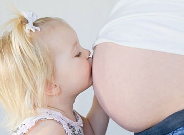 孕妈妈“象征”妊辰纹,如何消除妊辰纹呢