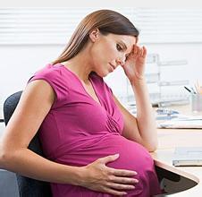 谨记：女性患有宫外孕的症状表现有哪些