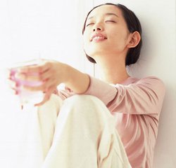 闭经症状应该如何来面对 如何来自我调理?